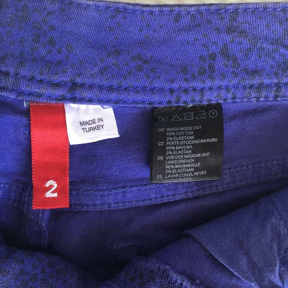 Divided H&M snake print denim mini skirt - Picture 5 of 5